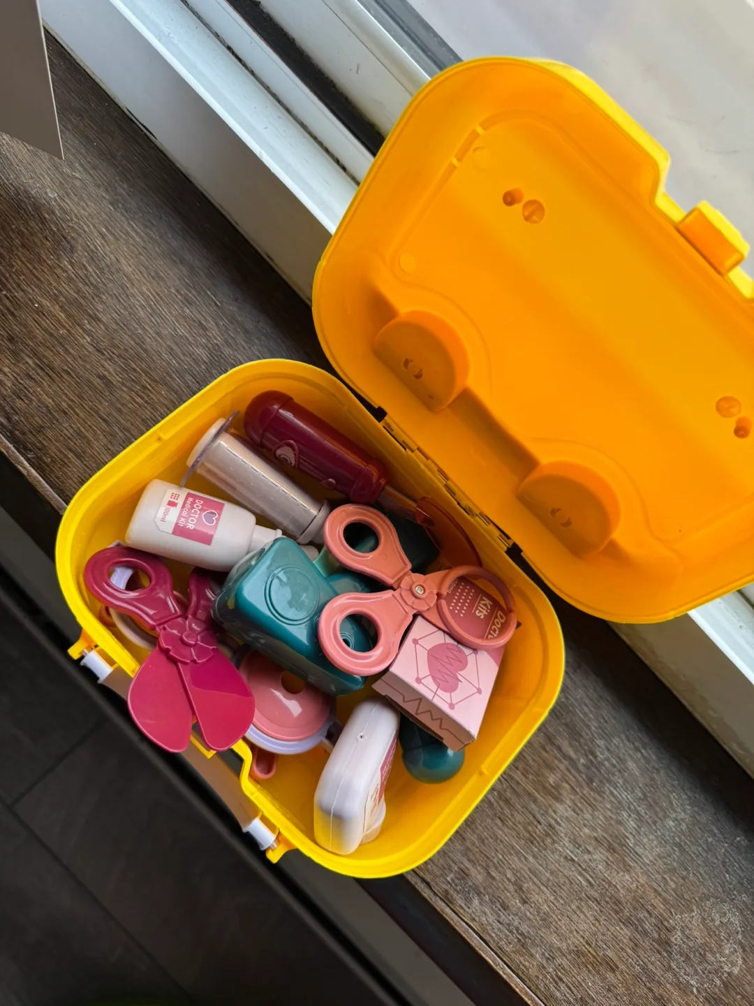 Yellow Doctor Kit Toy Set thumbnail