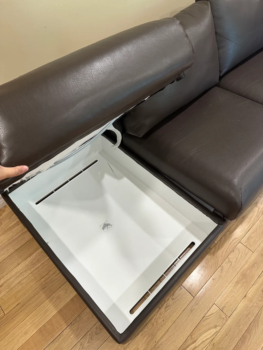 IKEA FINNALA Brown Leather Sofa (CAN DELIVER) image indicator(8)