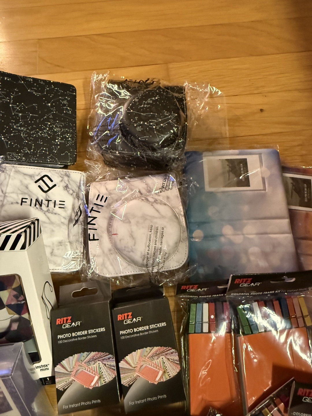 Urban Outfitters Fintie & Heidi Swapp Photo Accessories Bundle - photo 3