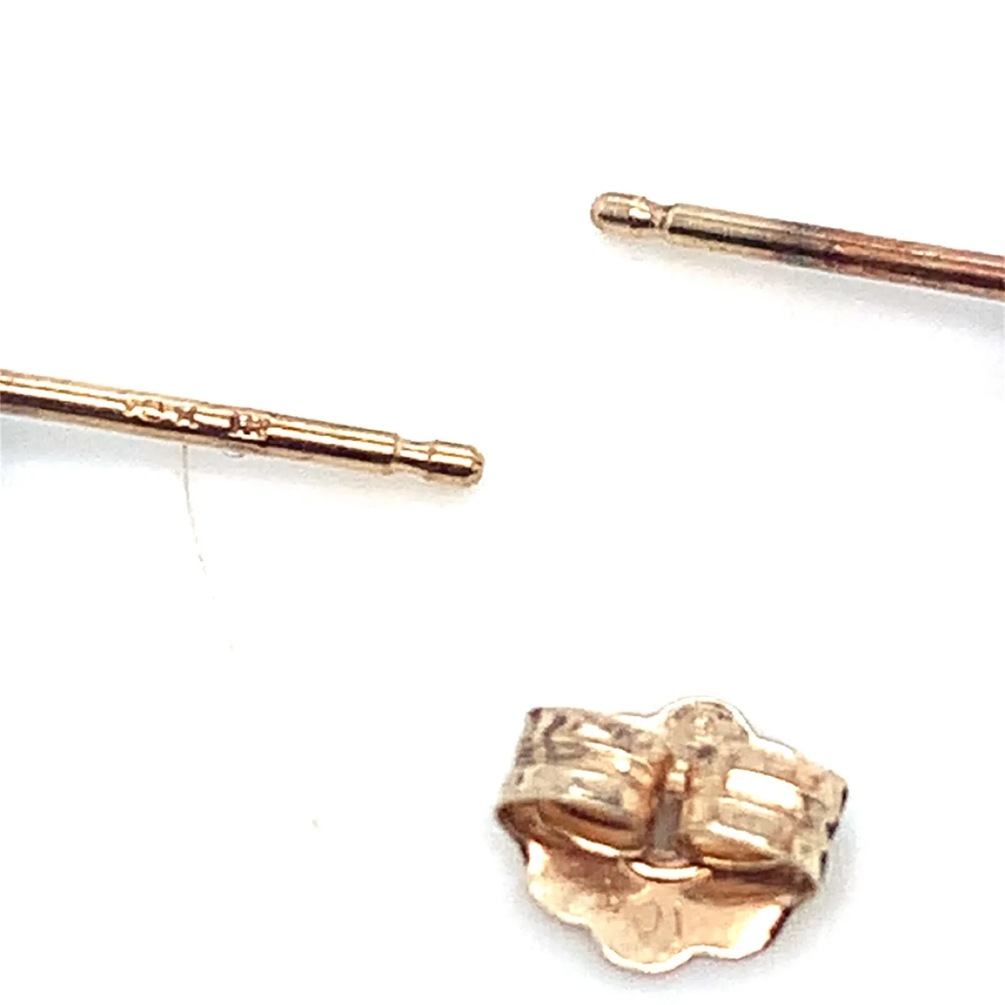 10k Gold Ball 5MM Stud Earrings image indicator(4)