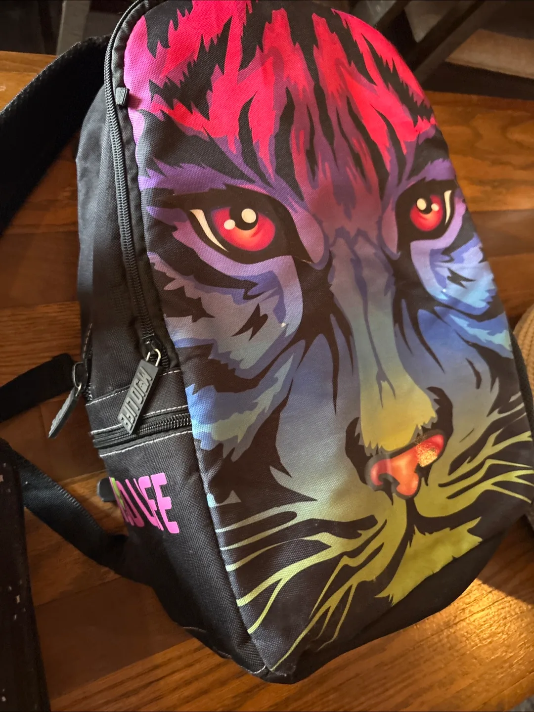 Mojo life back pack like new thumbnail