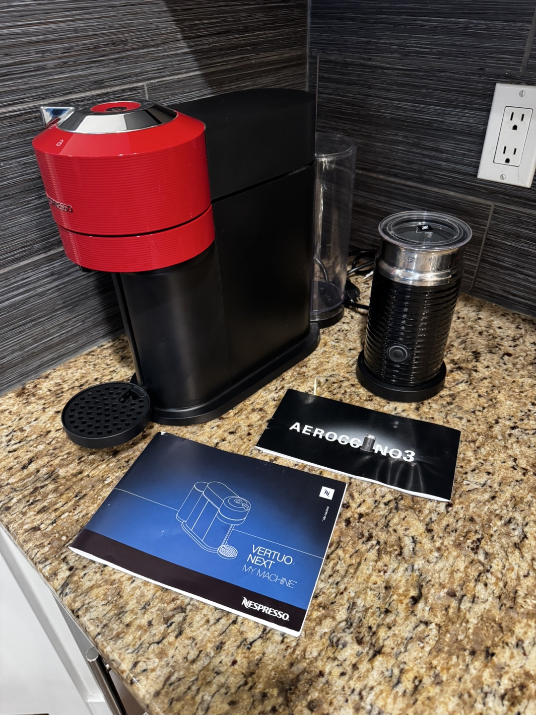 Nespresso Vertuo Next Coffee Machine with Aeroccino 3