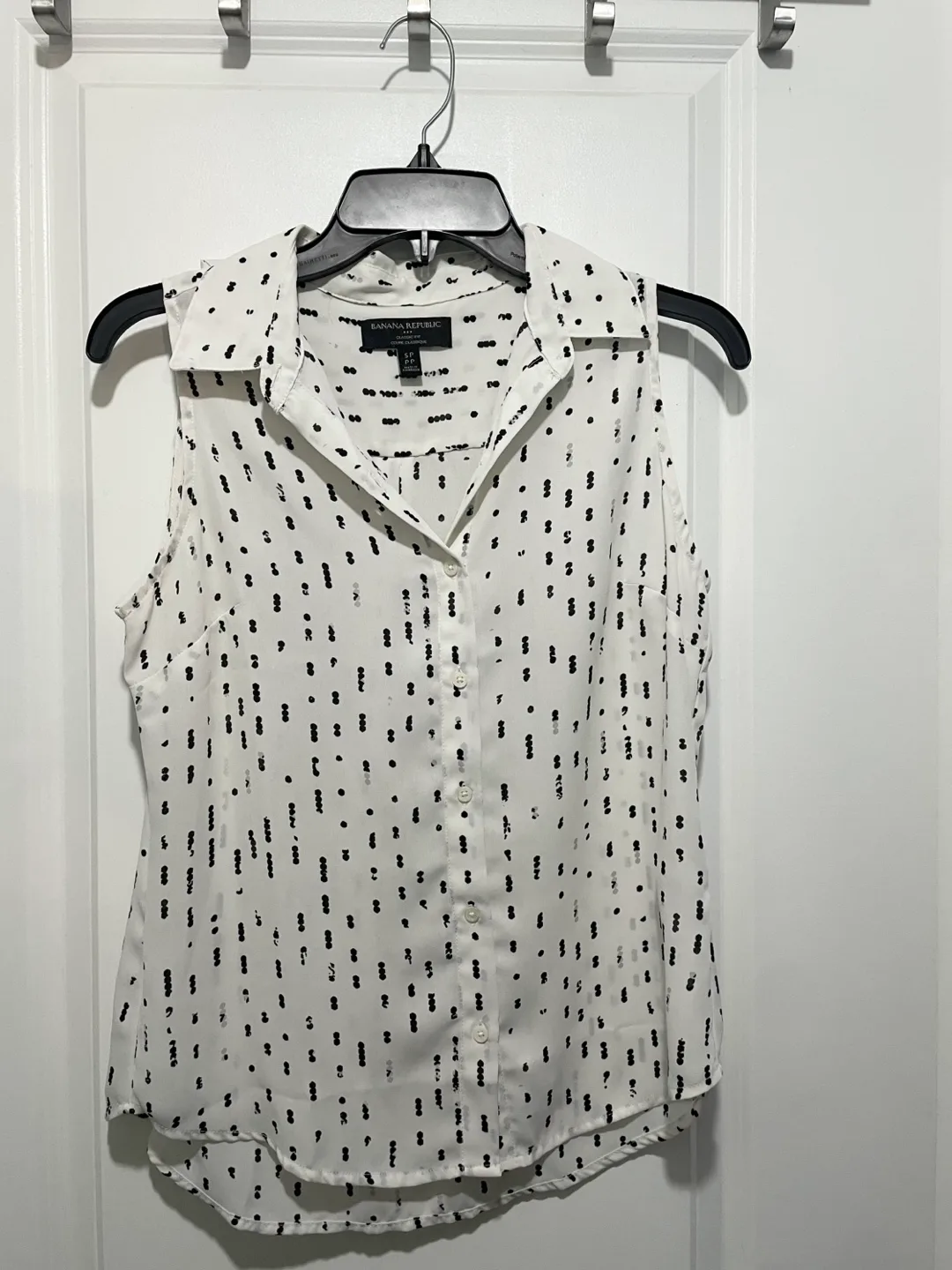 Banana Republic Work Blouse (S) thumbnail