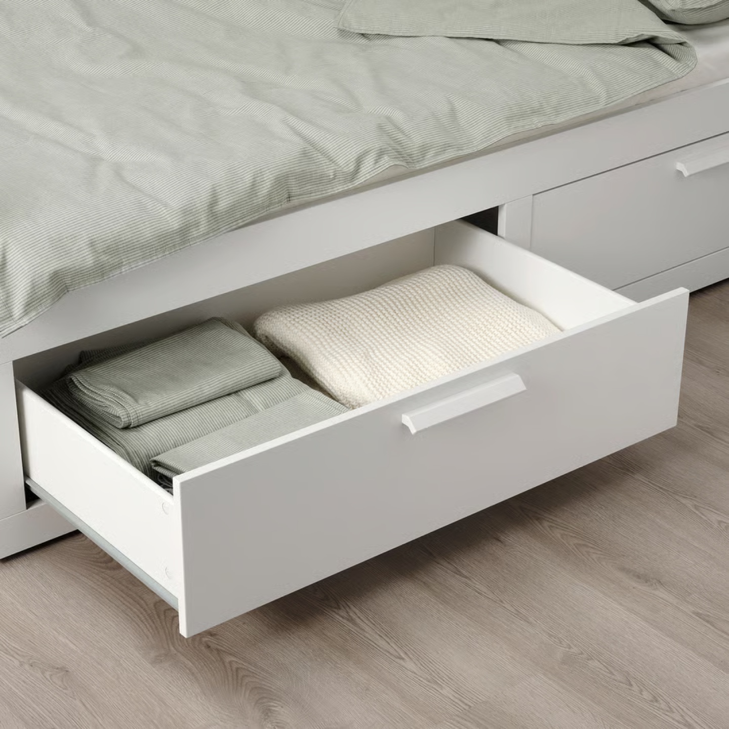 [ Hells Kitchen] Ikea Hemnes Frame w/ 2 Drawers - White - photo 3
