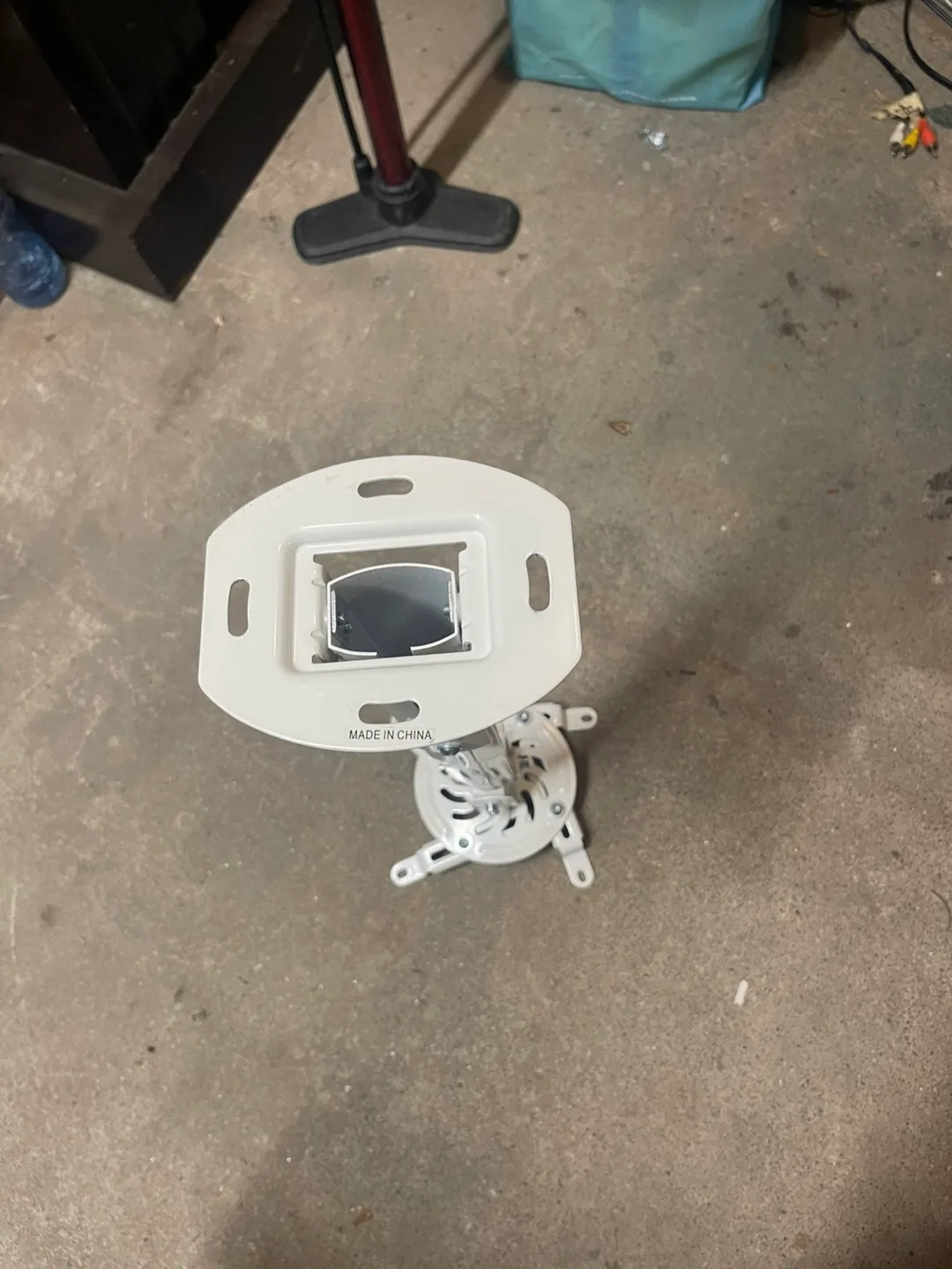 White Projector Ceiling Mount image indicator(2)