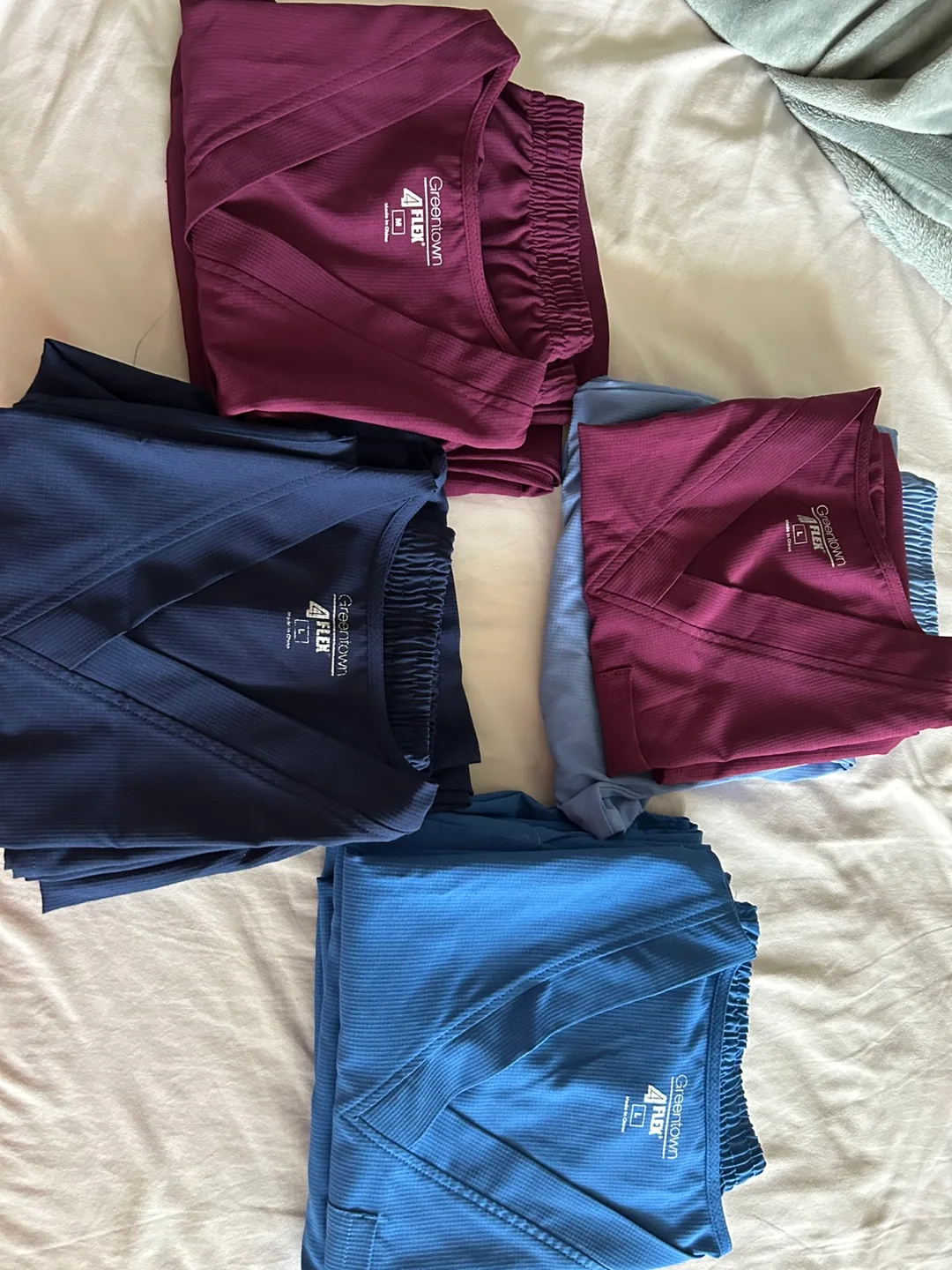 🥕Greentown 4Flex Scrubs - Size M and L image indicator(2)