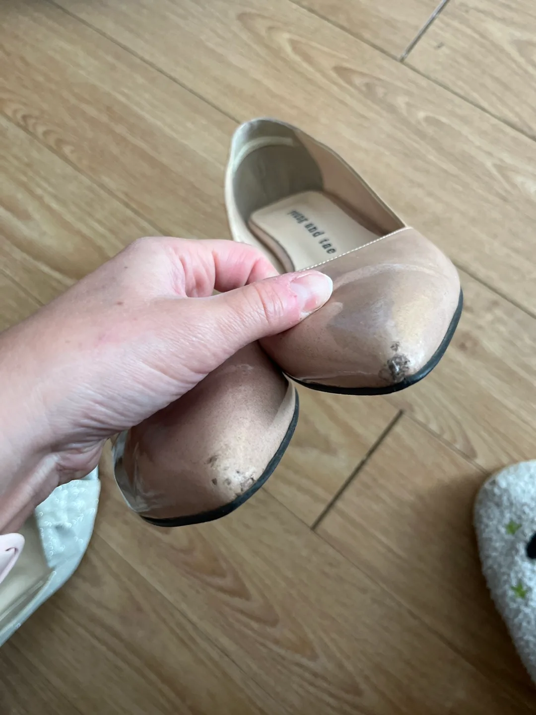 Young and Tae Beige Heels image indicator(2)