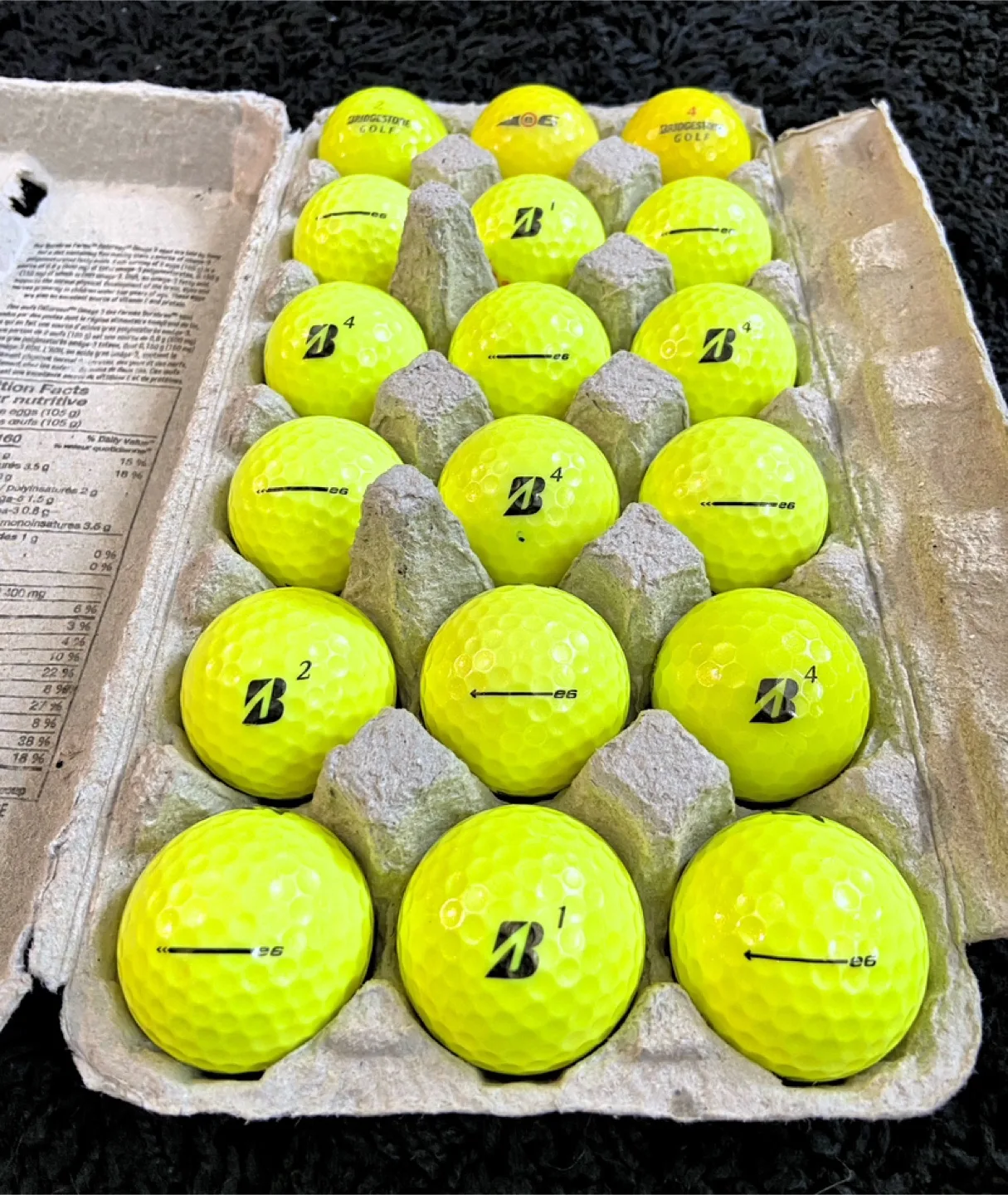 18 Bridgestone E6 Yellow Golf Balls thumbnail