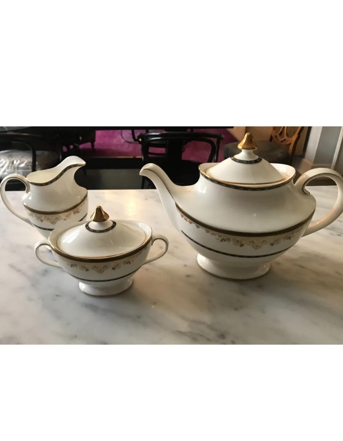 Royal Doulton Winchester Tea / Coffee Service for 8 thumbnail