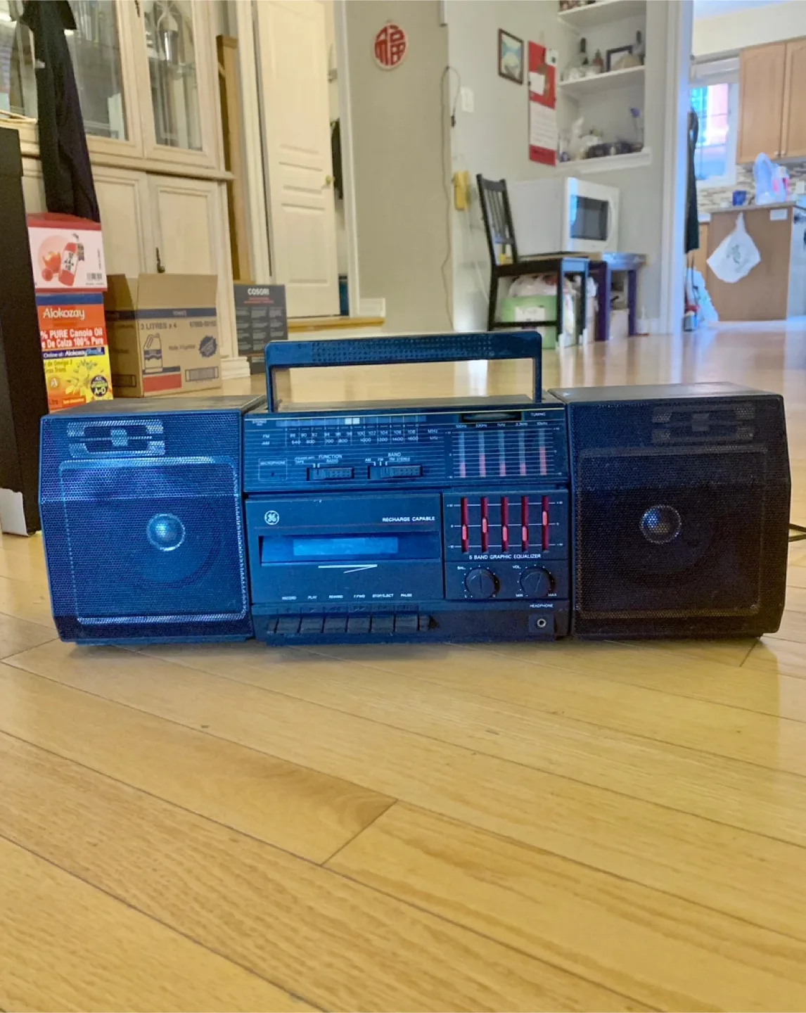 ‼️MOVING SALE‼️ Vintage GE Rechargeable Stereo Cassette thumbnail