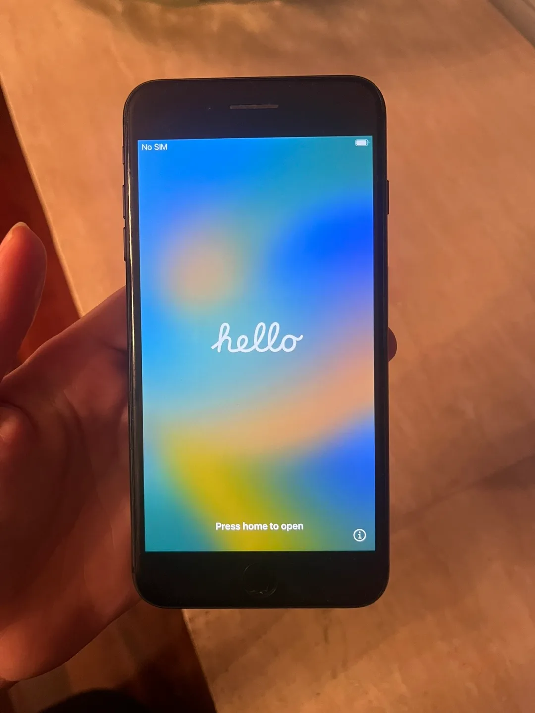 iPhone 8 Plus thumbnail
