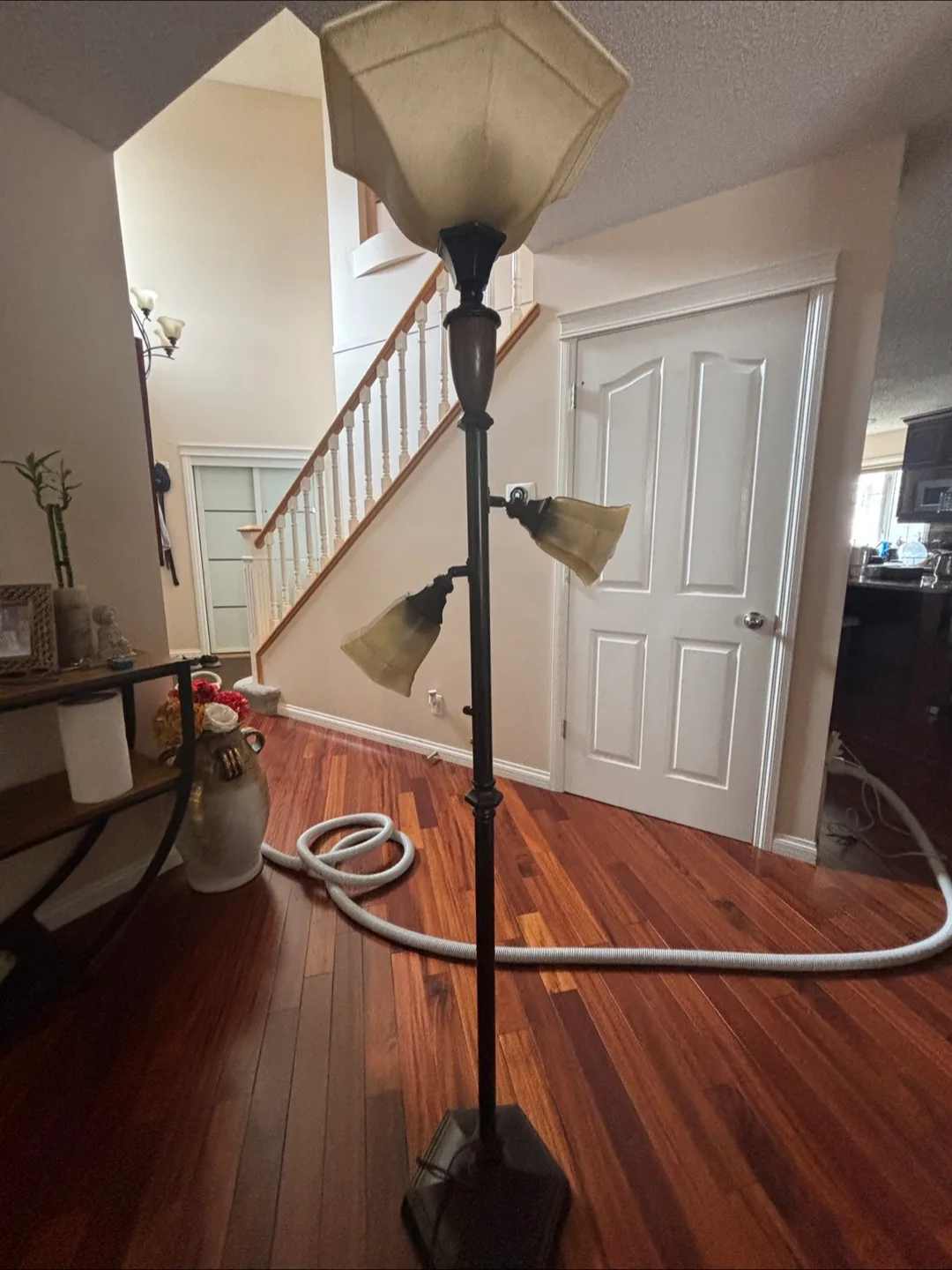 Standing lamp with three lights thumbnail