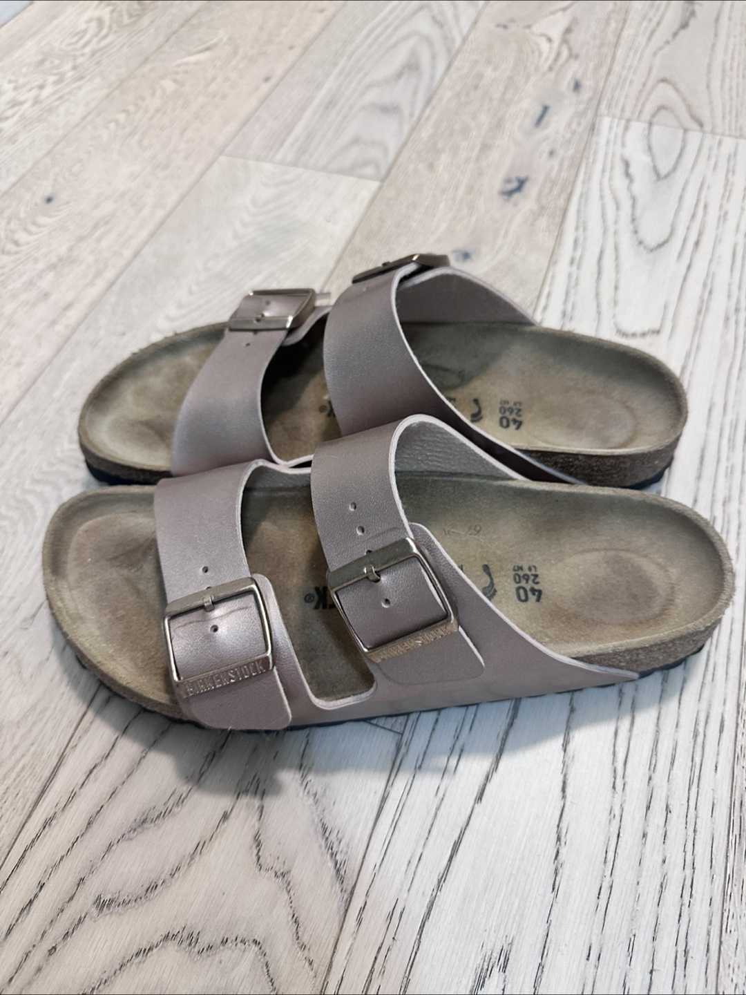 Birkenstock Arizona Sandals - Size 40 Narrow