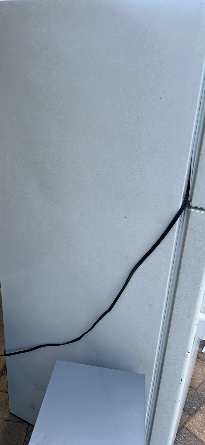 GE 17.5CU FT TOP FREEZER REFRIGERATOR - photo 5