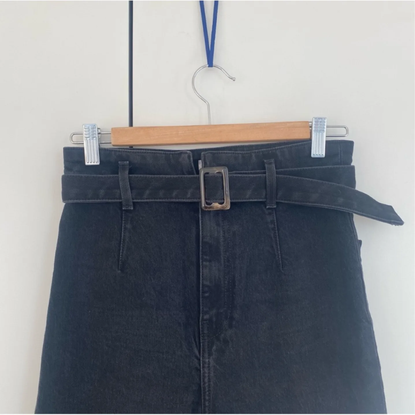 Reformation Kayo High and Skinny Black Jeans Size 27 image indicator(7)