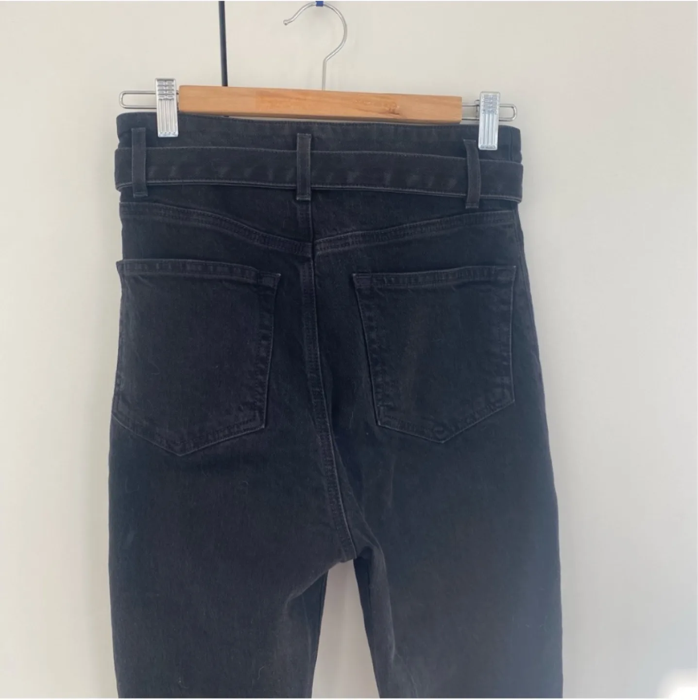 Reformation Kayo High and Skinny Black Jeans Size 27 image indicator(8)