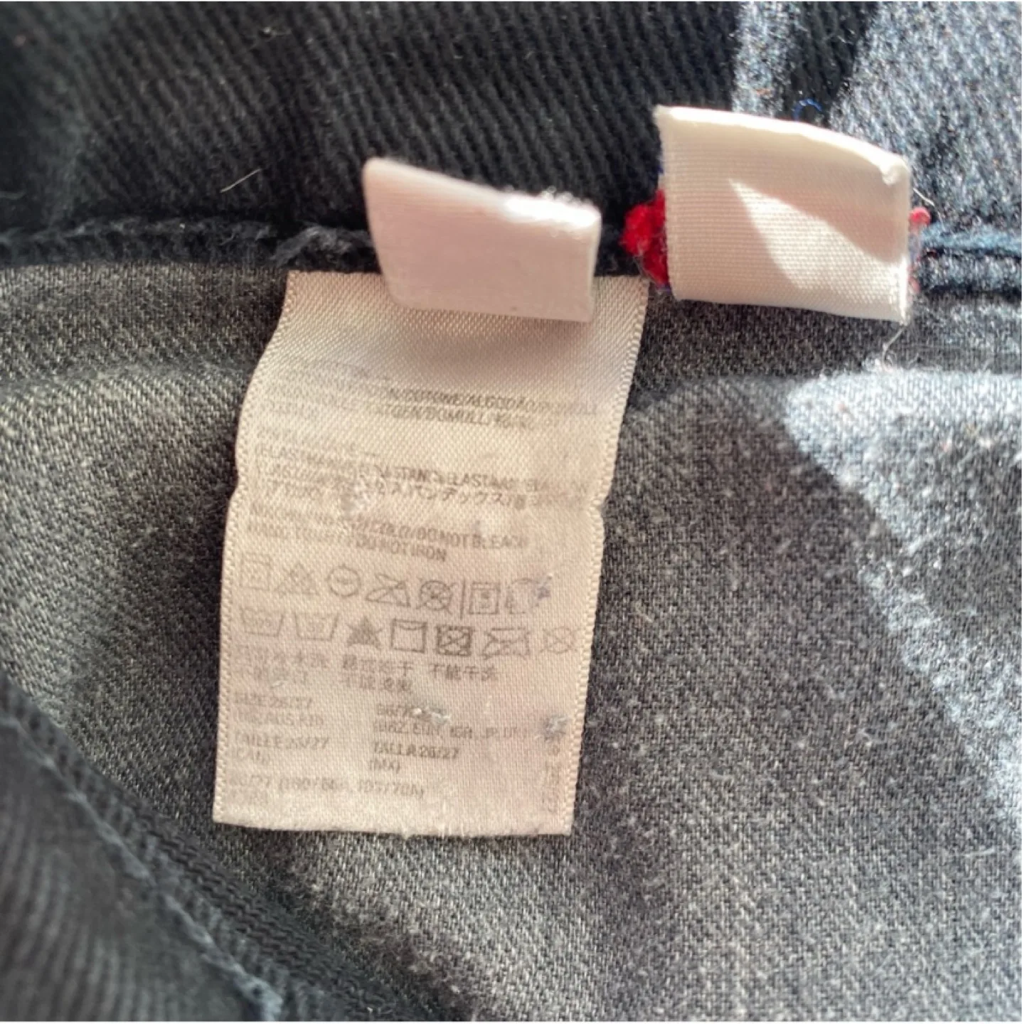 American Apparel High Waisted Black Denim Shorts Size 26/27 image indicator(7)