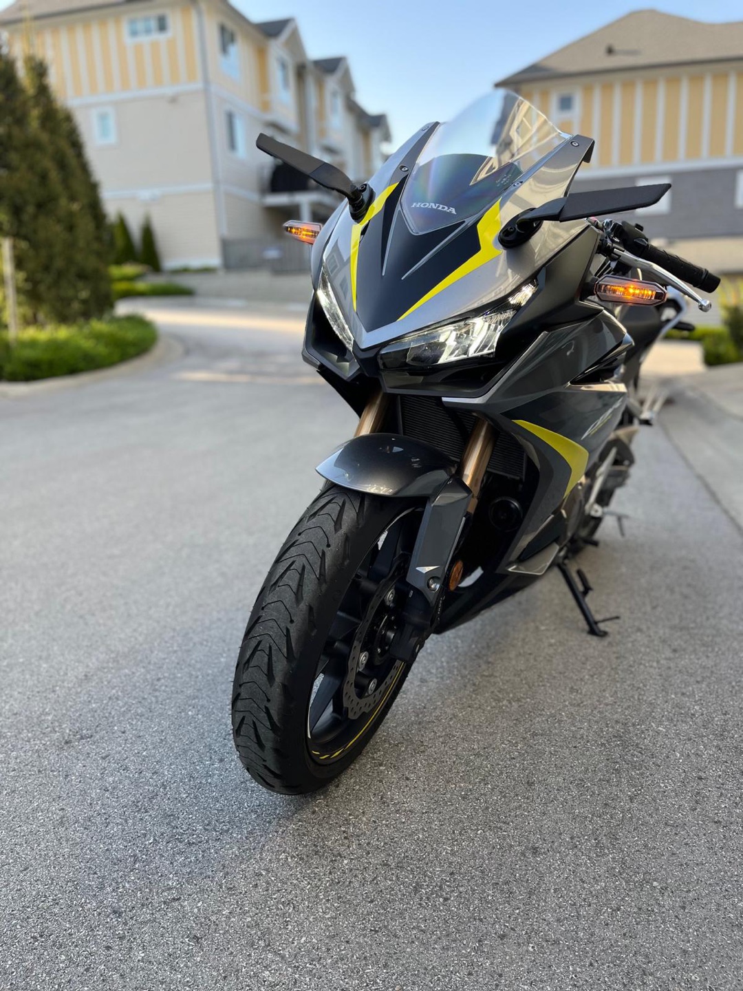 Honda CBR500R Motorcycle