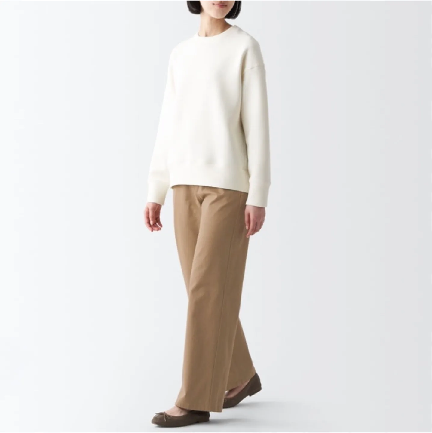 MUJI 4-Way Stretch Chino Wide Straight Beige Pants Size Medium thumbnail