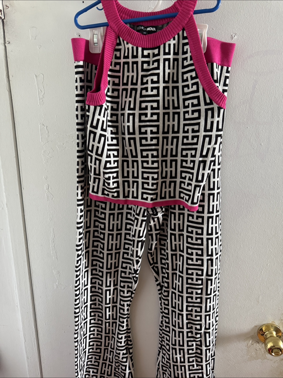 Fashion Nova Set - Size L