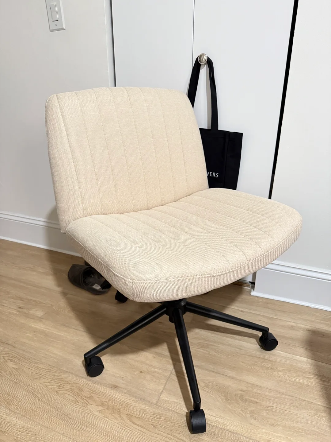Office Chair With Wheels, Fabric thumbnail