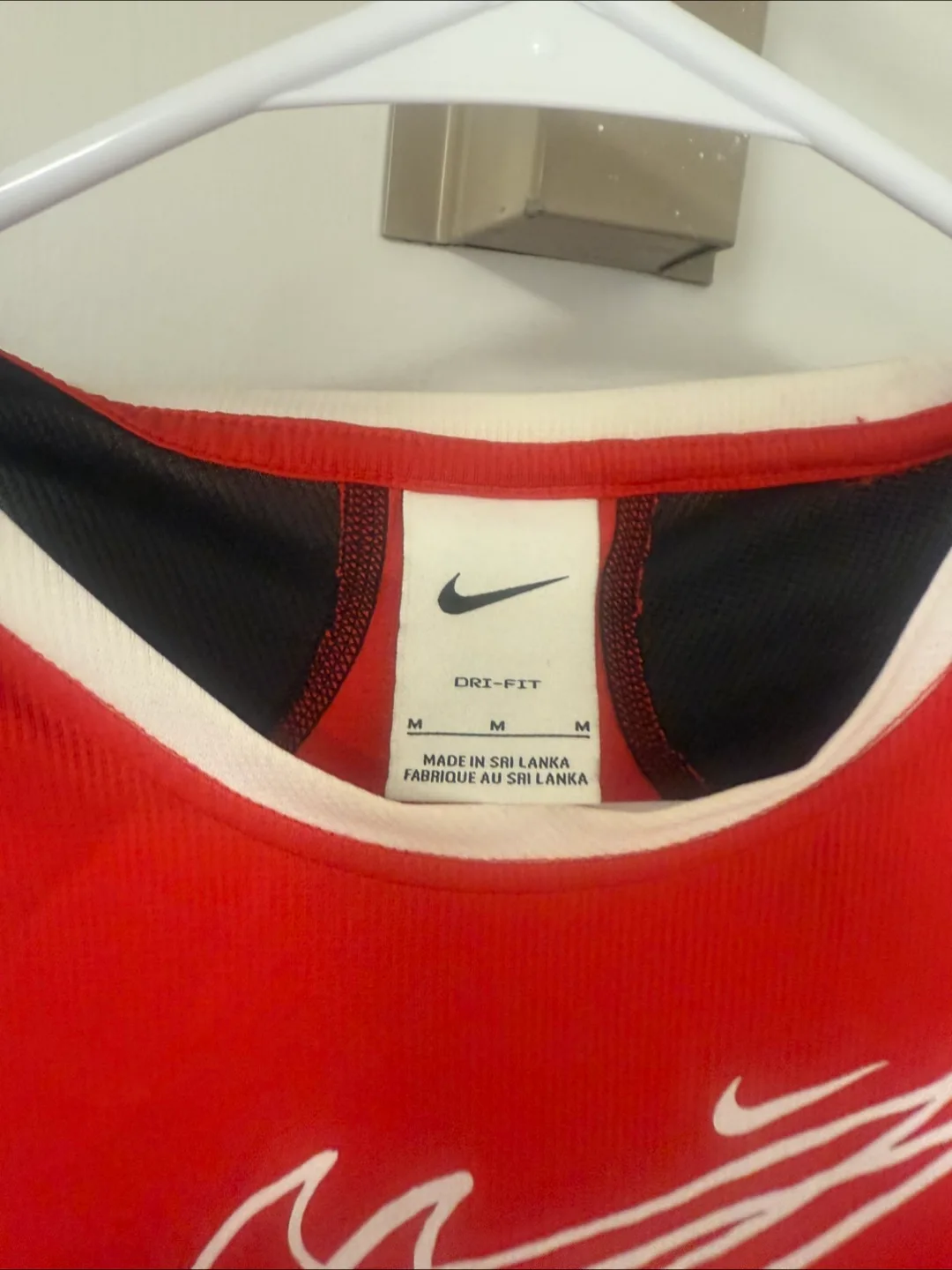 Nike Dri-FIT Red & Black T-Shirt 🇨🇦 image indicator(3)