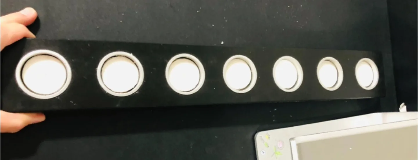 🇨🇦 Brand new Black Candle Holder - 7 Tea Lights image indicator(5)