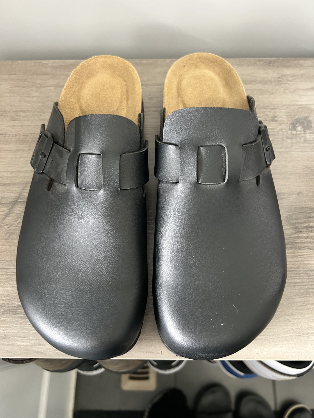 Cushionaire Lane Women's Black Clogs - Size 9 - photo 2