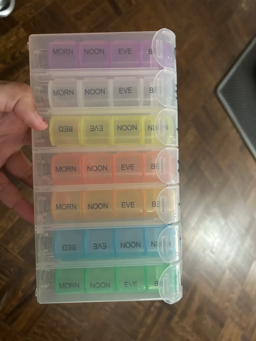 Weekly Pill Organizer thumbnail