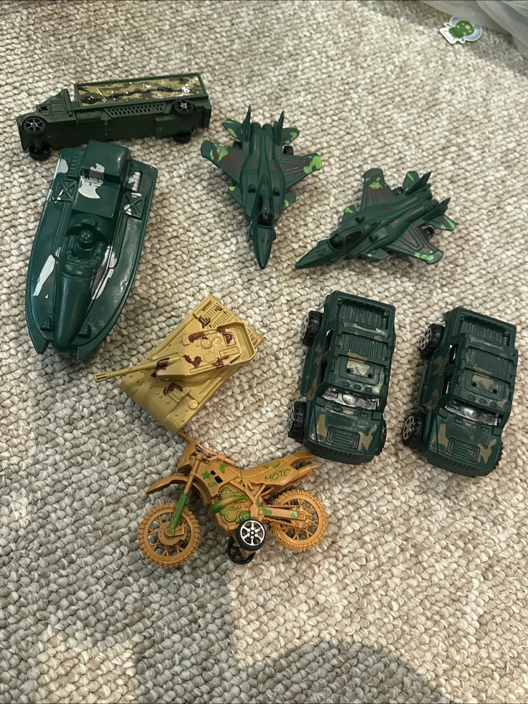 Army Toy Vehicle Set thumbnail