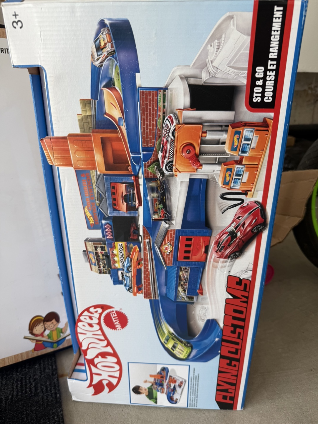 Kids Easel, Hot Wheels Flying Customs Track Set & Toys - photo 3