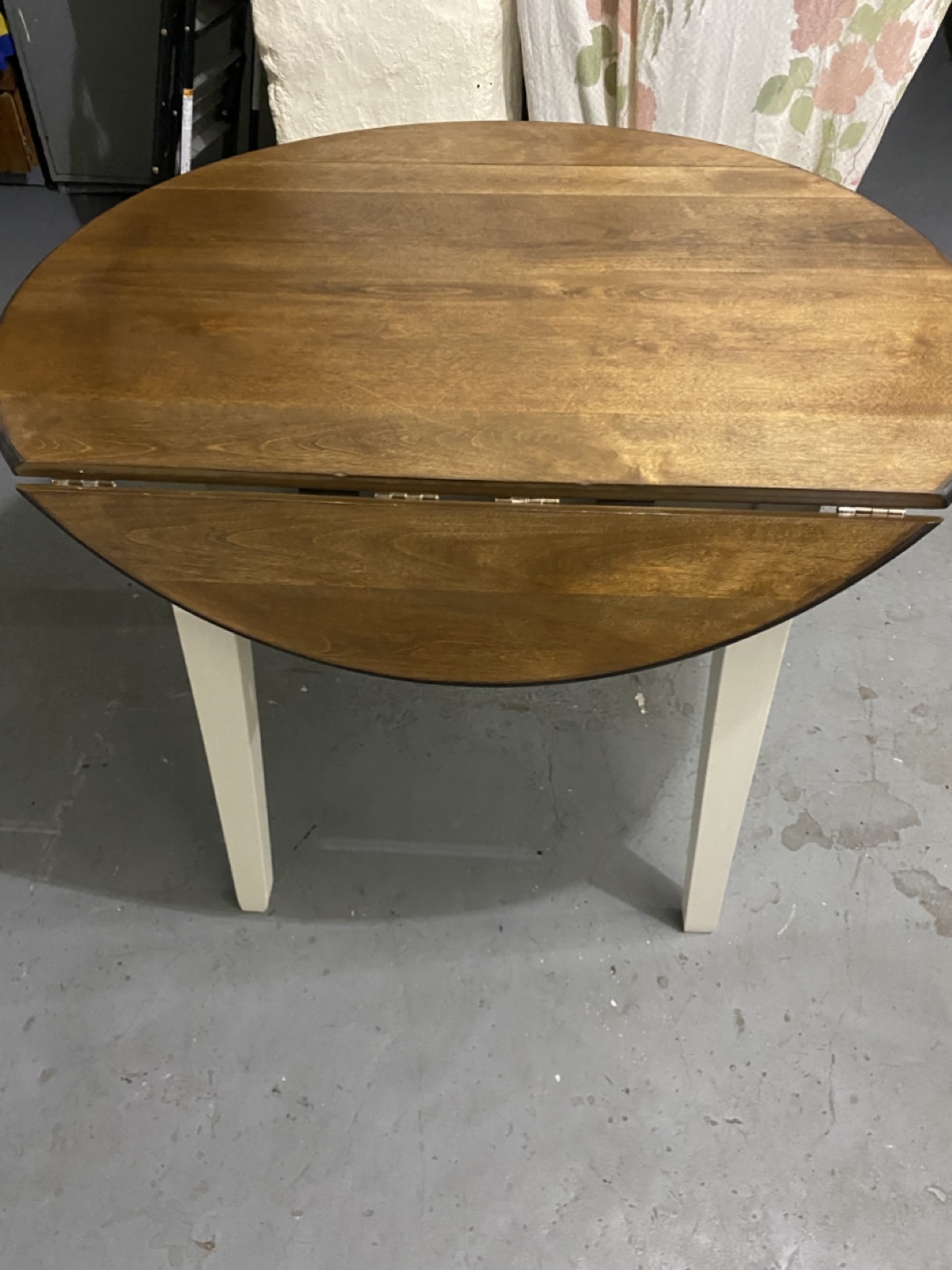 Round Wooden Drop Leaf Dining Table - photo 3