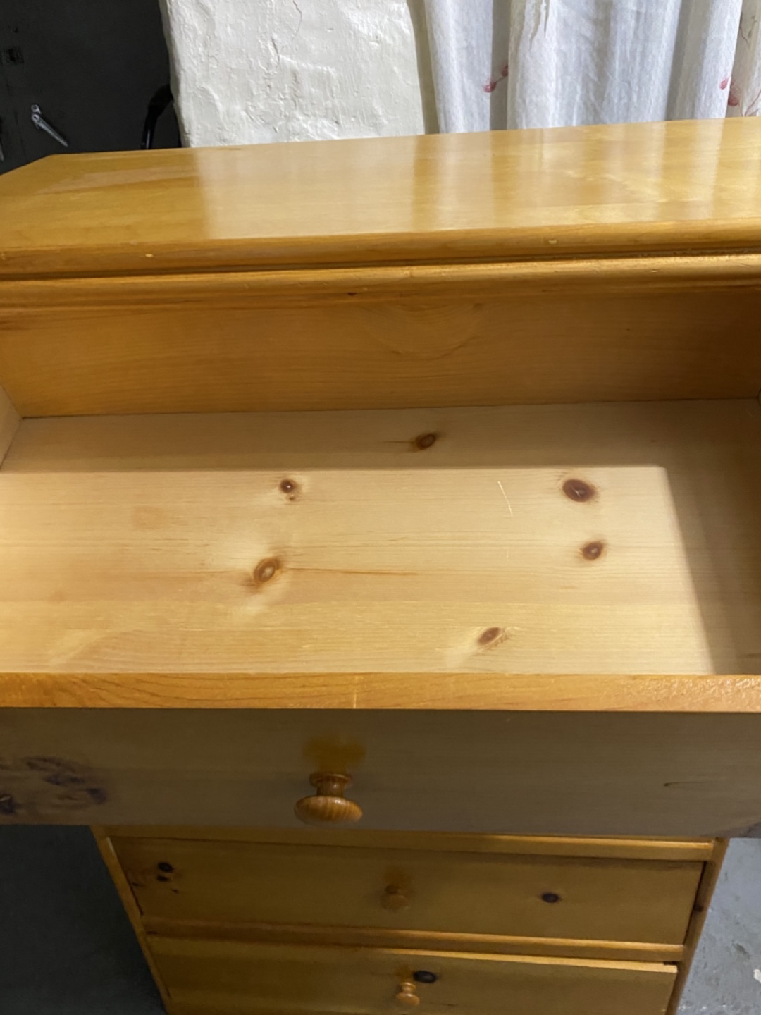 Wooden 5-Drawer Dresser - photo 3
