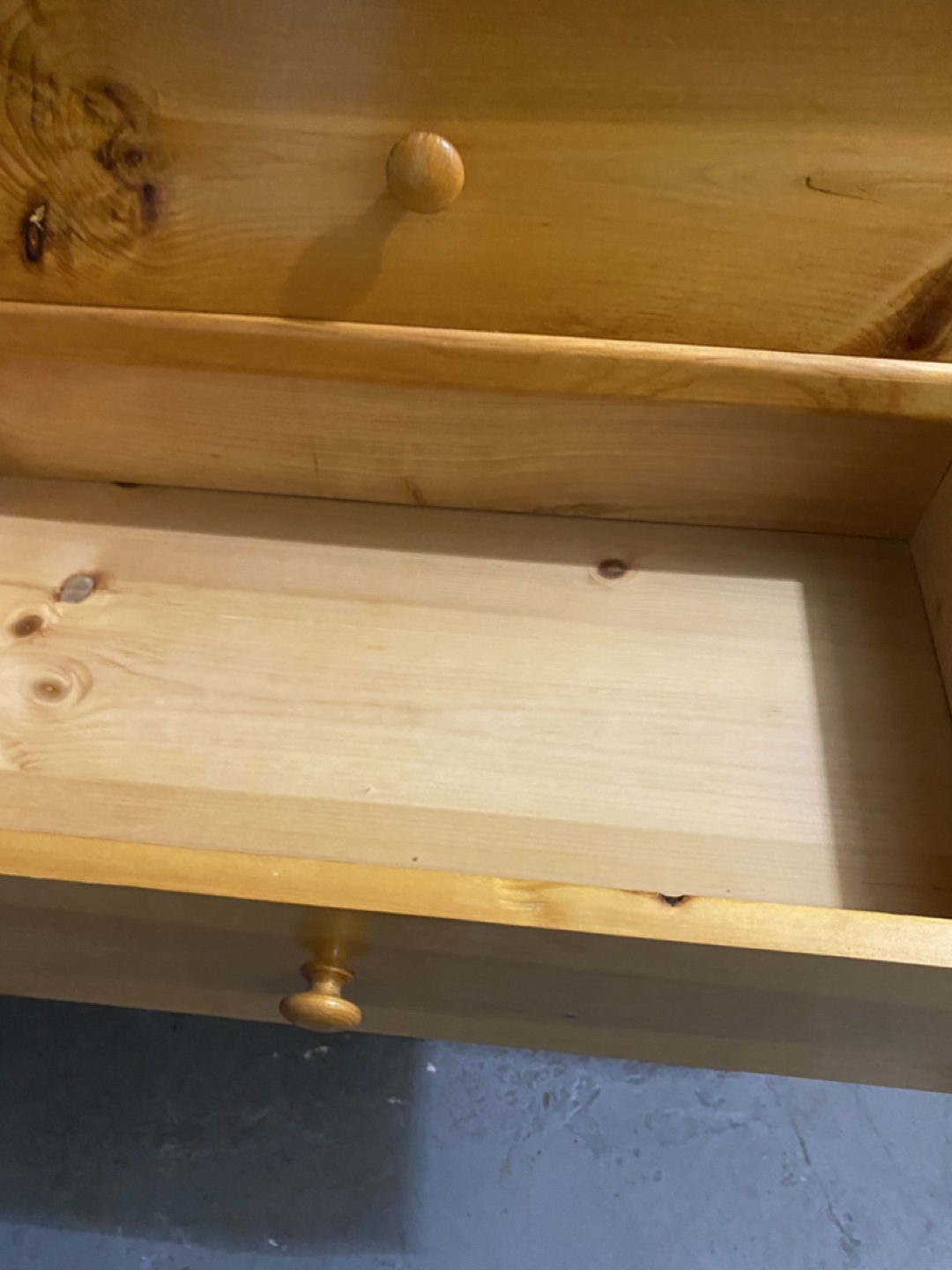 Wooden 5-Drawer Dresser - photo 2