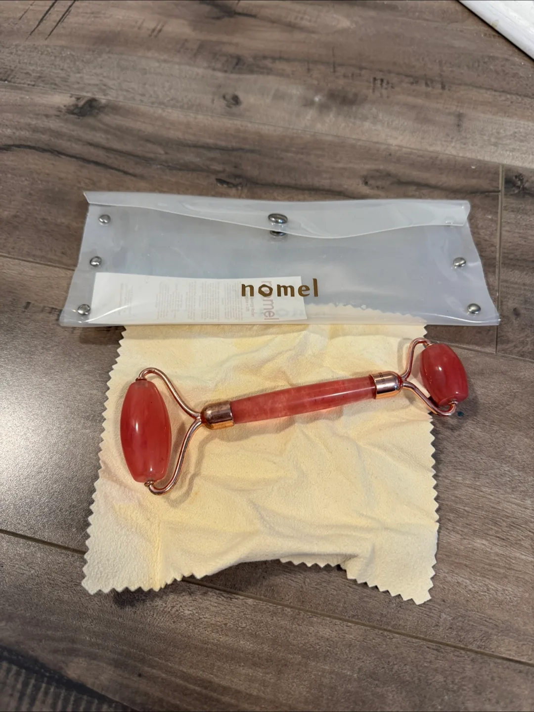 Nomel Rose Quartz Facial Roller 🇨🇦 thumbnail