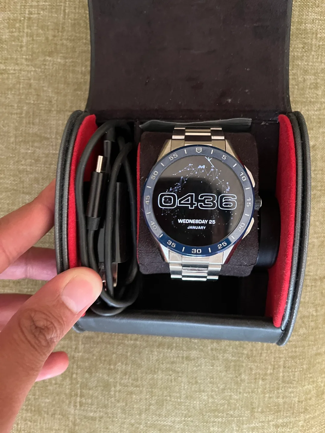 Tag Heuer Smart Watch Connected E3 image indicator(3)