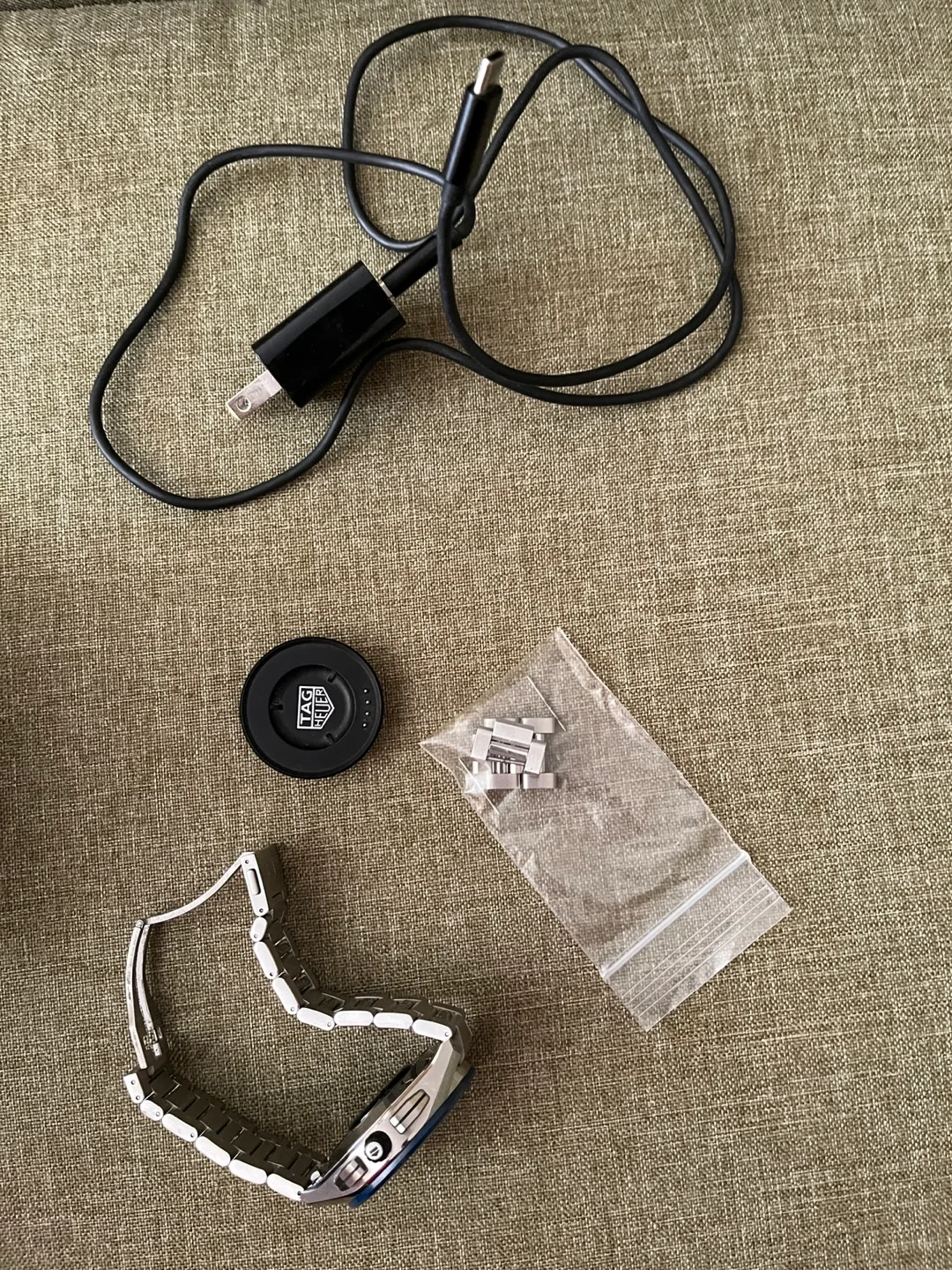 Tag Heuer Smart Watch Connected E3 image indicator(6)