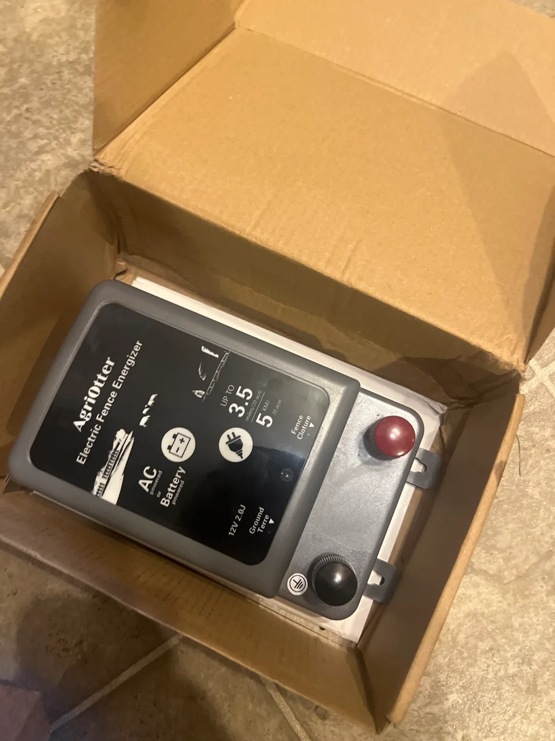 AgriOtter Electric Fence Energizer EFE-001 - New in Box 🇨🇦 image indicator(4)