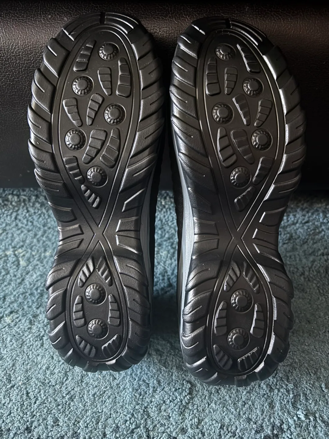 Black Slip-On Walking Shoes image indicator(2)
