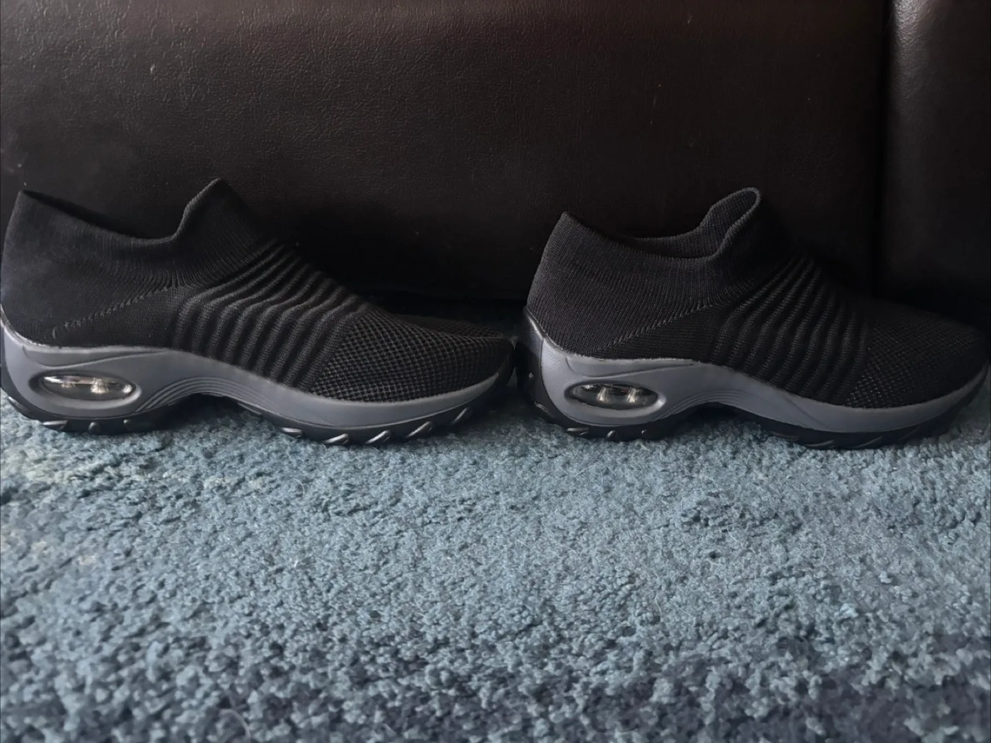 Black Slip-On Walking Shoes image indicator(3)