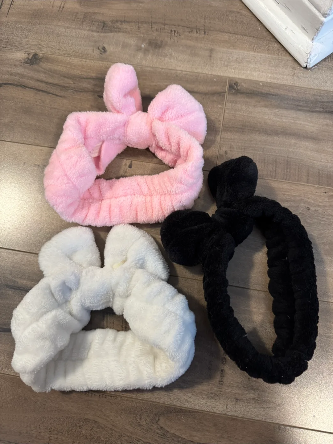 Bow Headbands - Pink, White, Black 🇨🇦 thumbnail