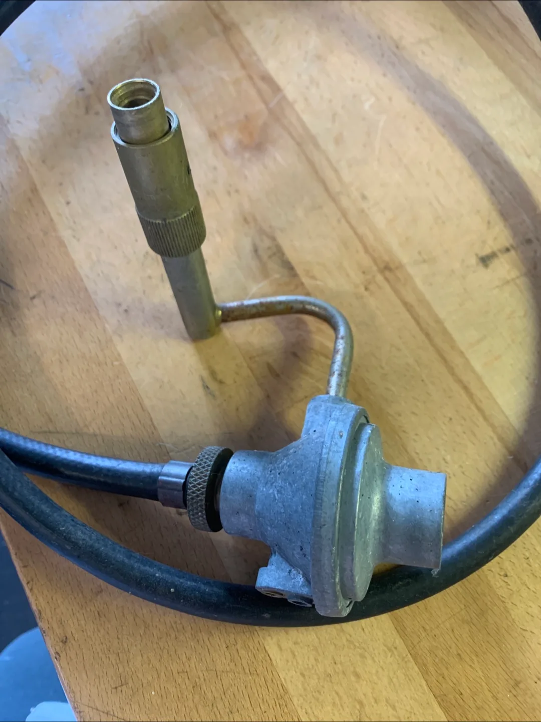 Propane Hose & Regulator image indicator(2)