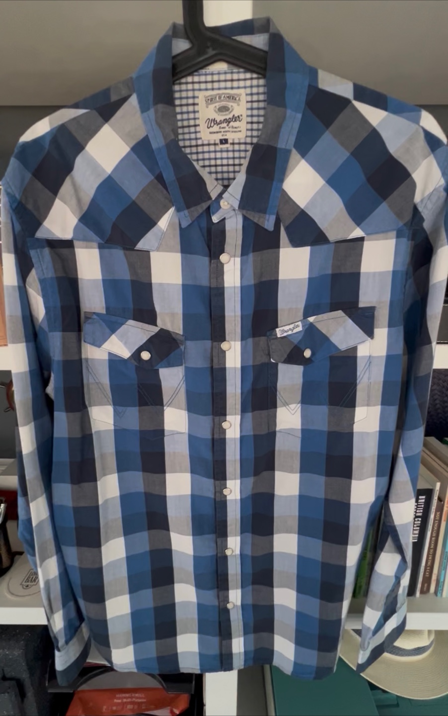 Wrangler Blue Plaid Button-Up Shirt - Size L