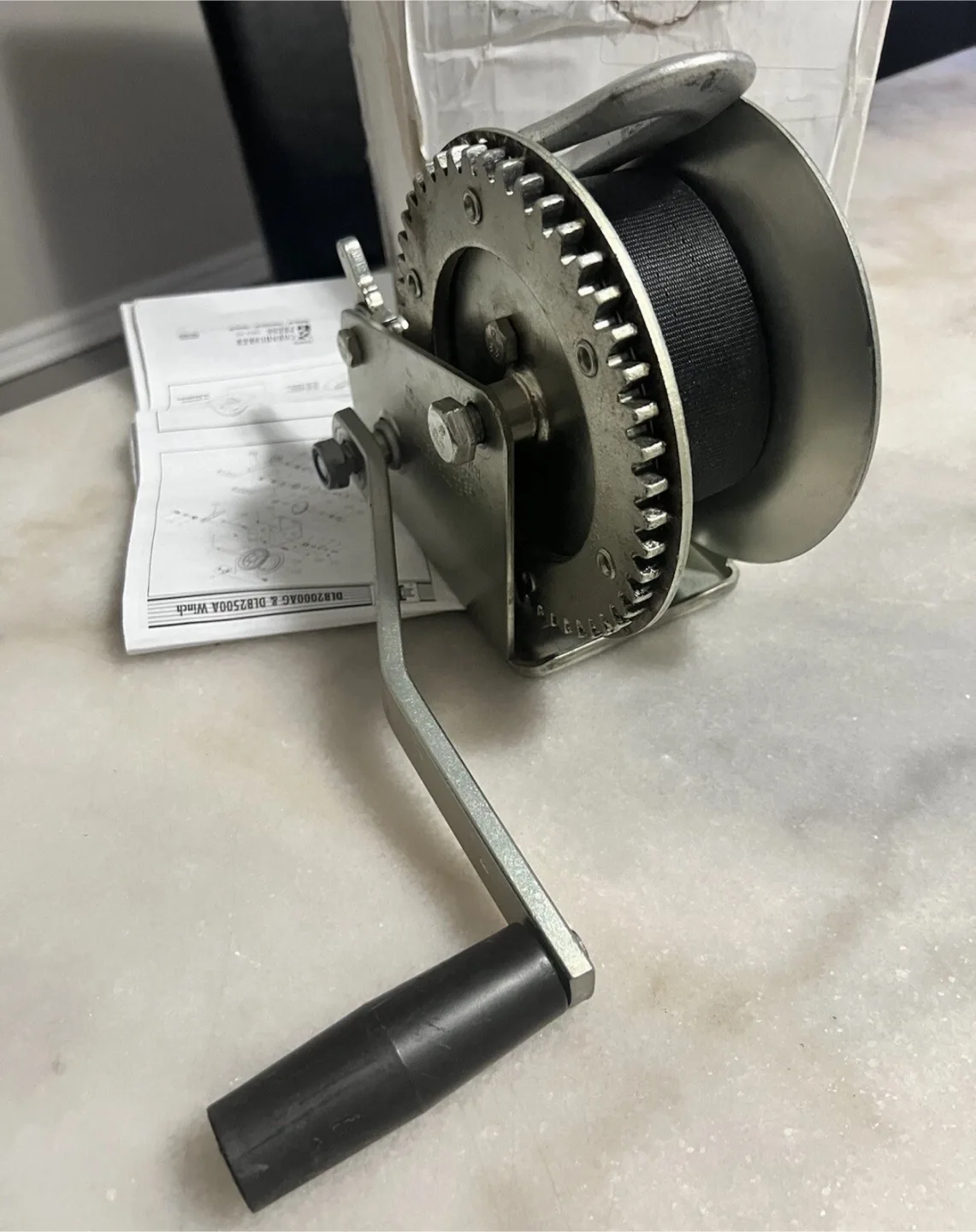 Fulton Single-Speed Trailer Winch, 1800 lbs Capacity image indicator(4)