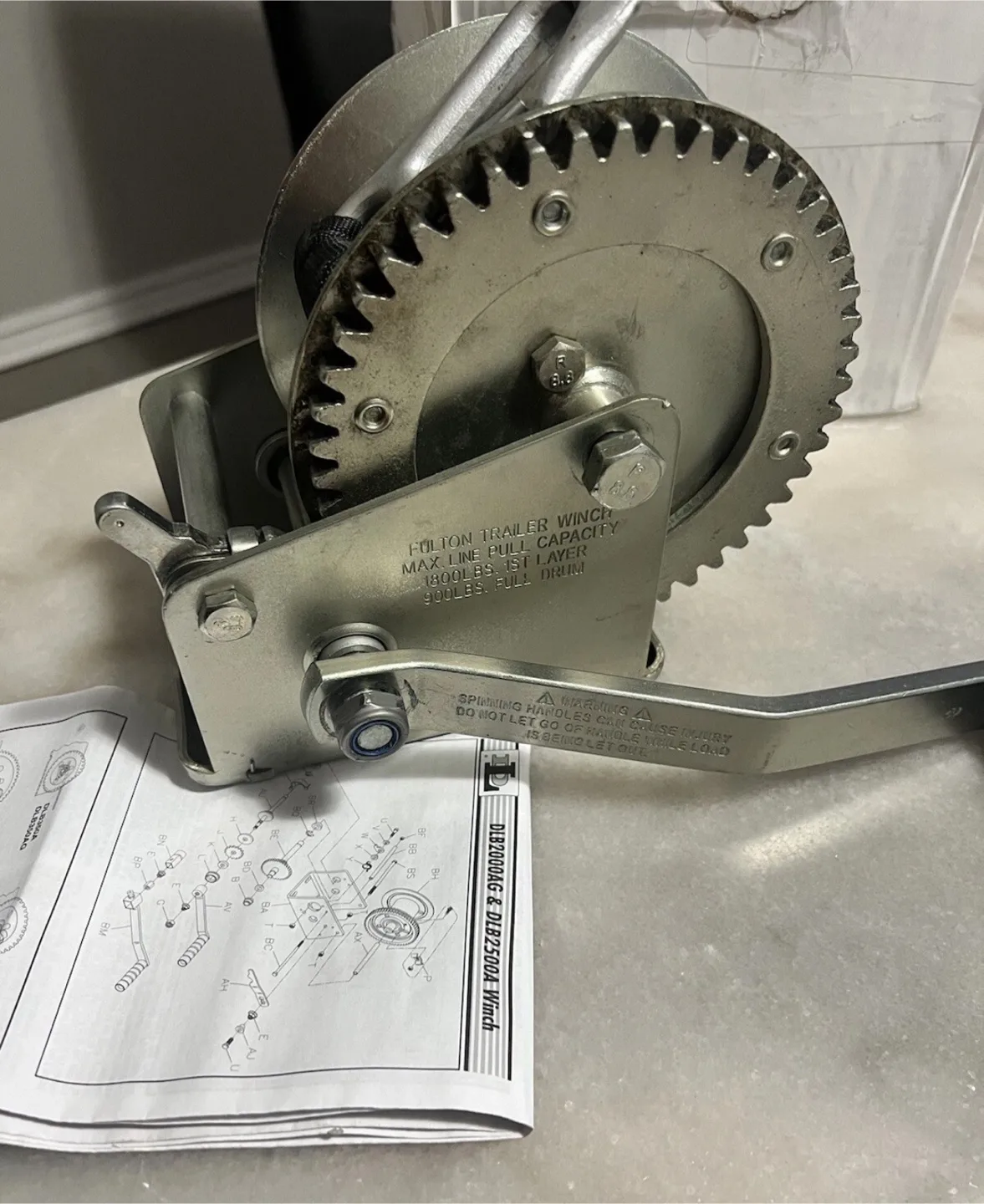 Fulton Single-Speed Trailer Winch, 1800 lbs Capacity image indicator(2)