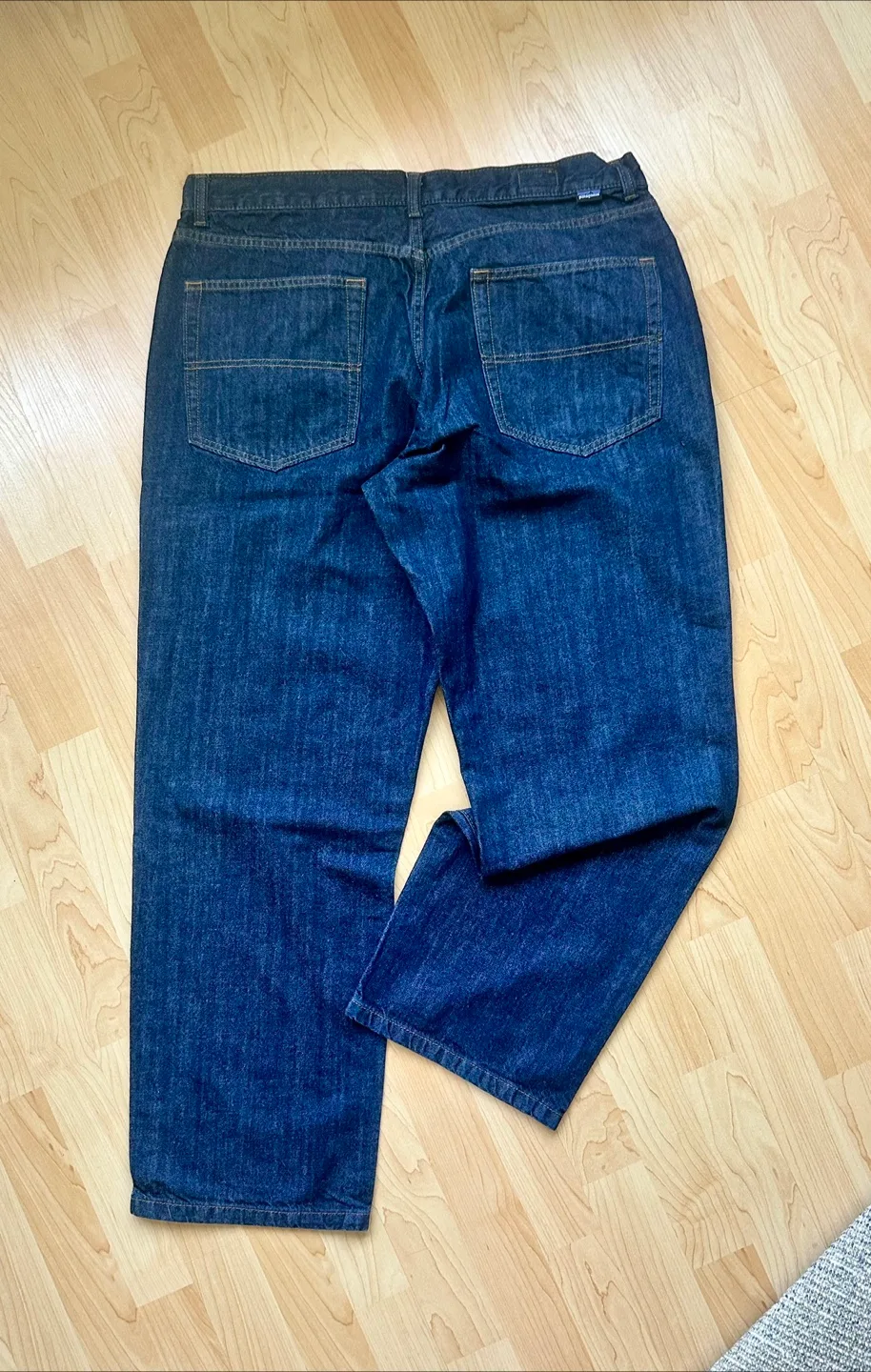 *New* Patagonia - Regular Fit Jeans - 38x32 image indicator(5)