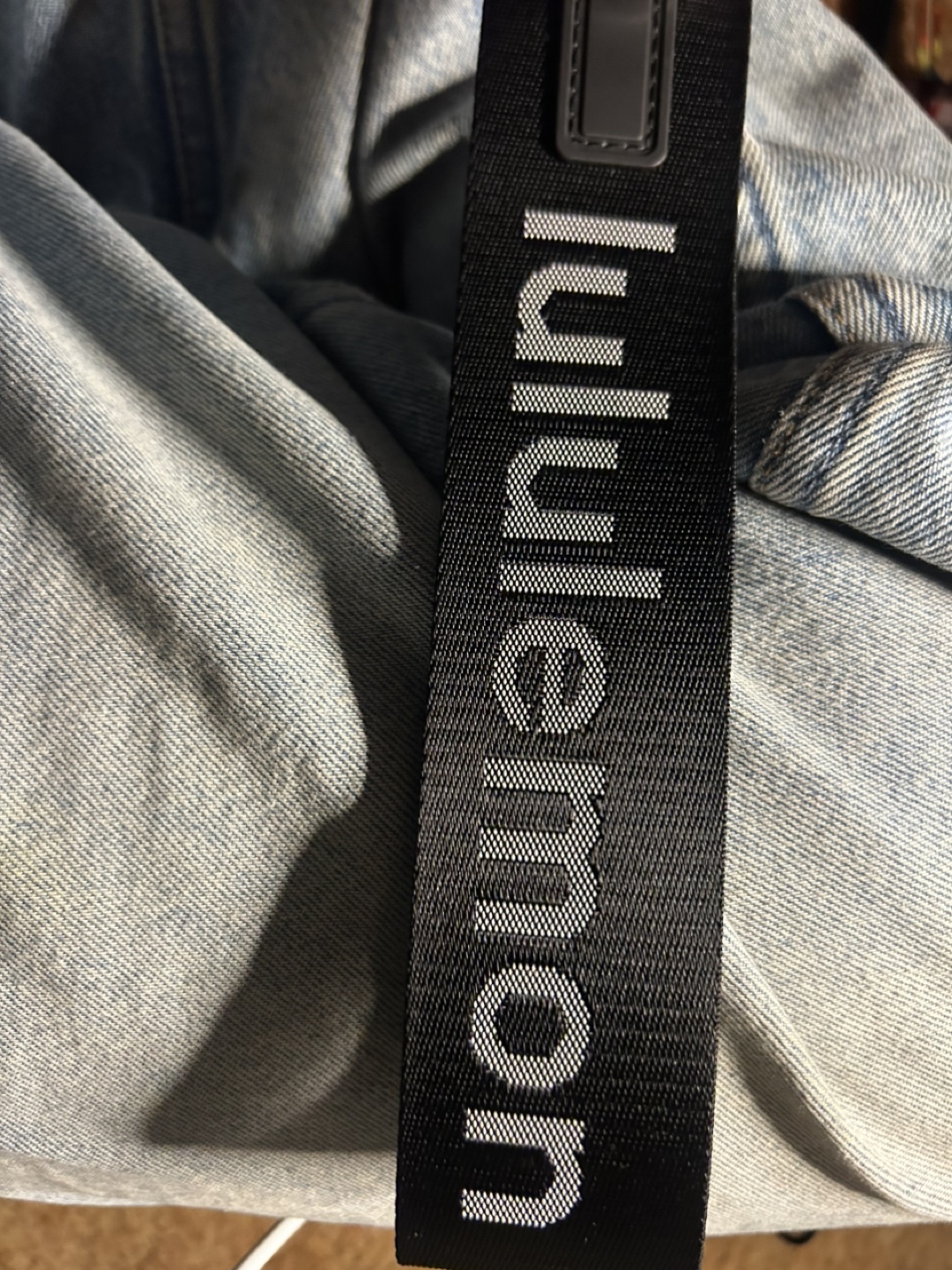 Lululemon Key Chain Black - photo 3