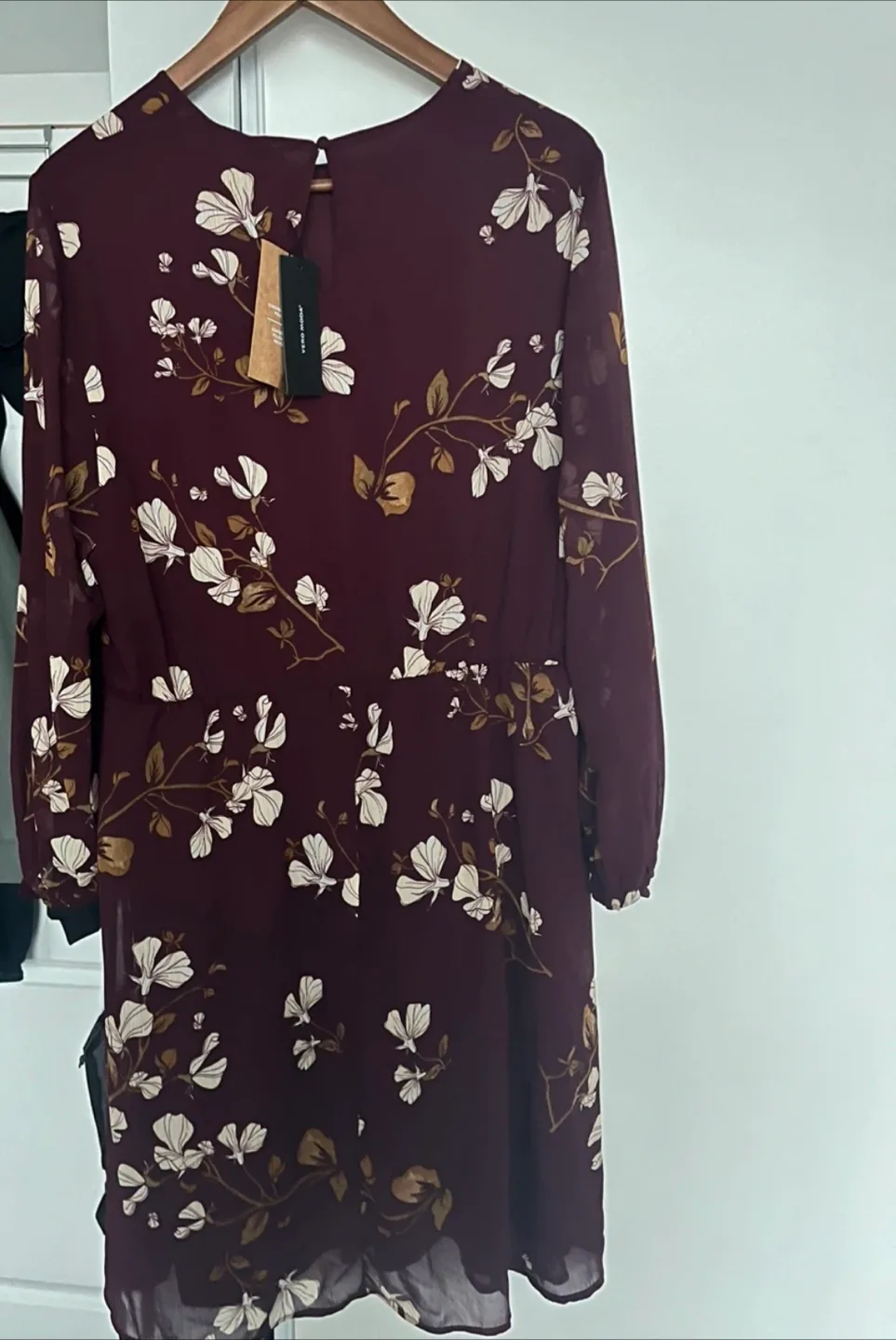 Vero Moda Wine Floral Dress - Size XL thumbnail