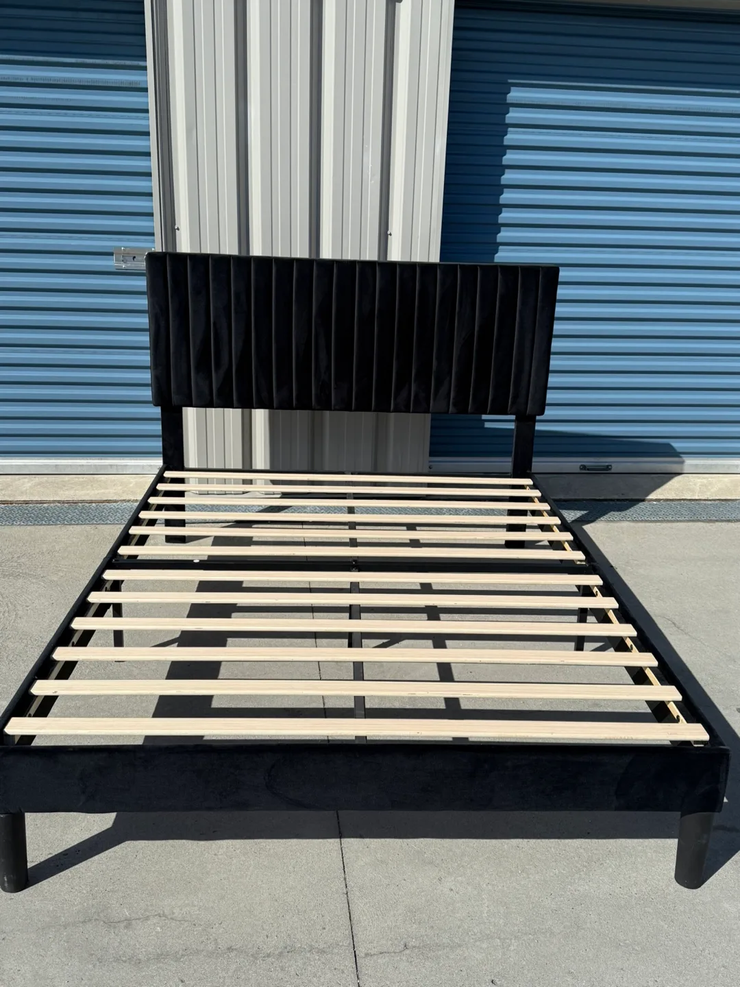 Velvet FULL Size Bed – Black – Like New thumbnail