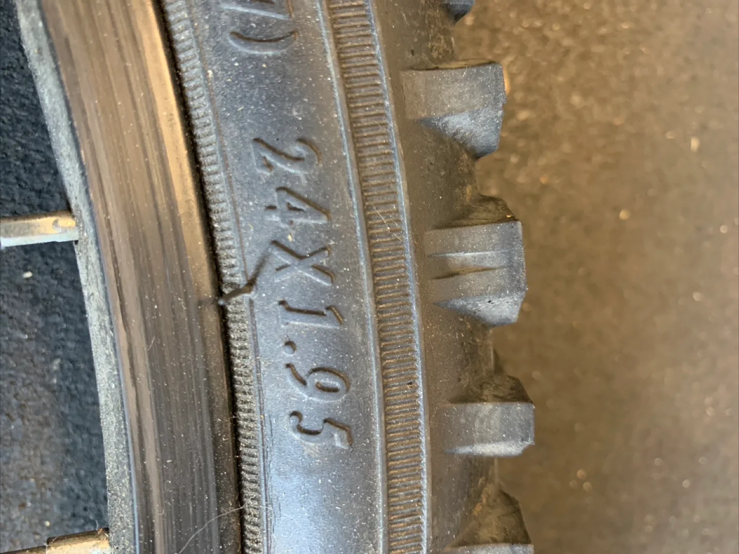 24x1.95 Bicycle Wheels - Pair image indicator(2)